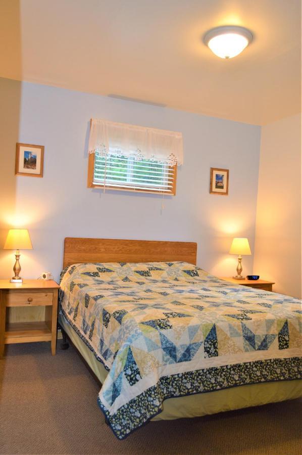 Baileys Sunset Cottages Baileys Harbor Exterior foto