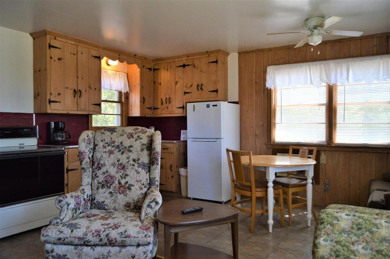 Baileys Sunset Cottages Baileys Harbor Exterior foto